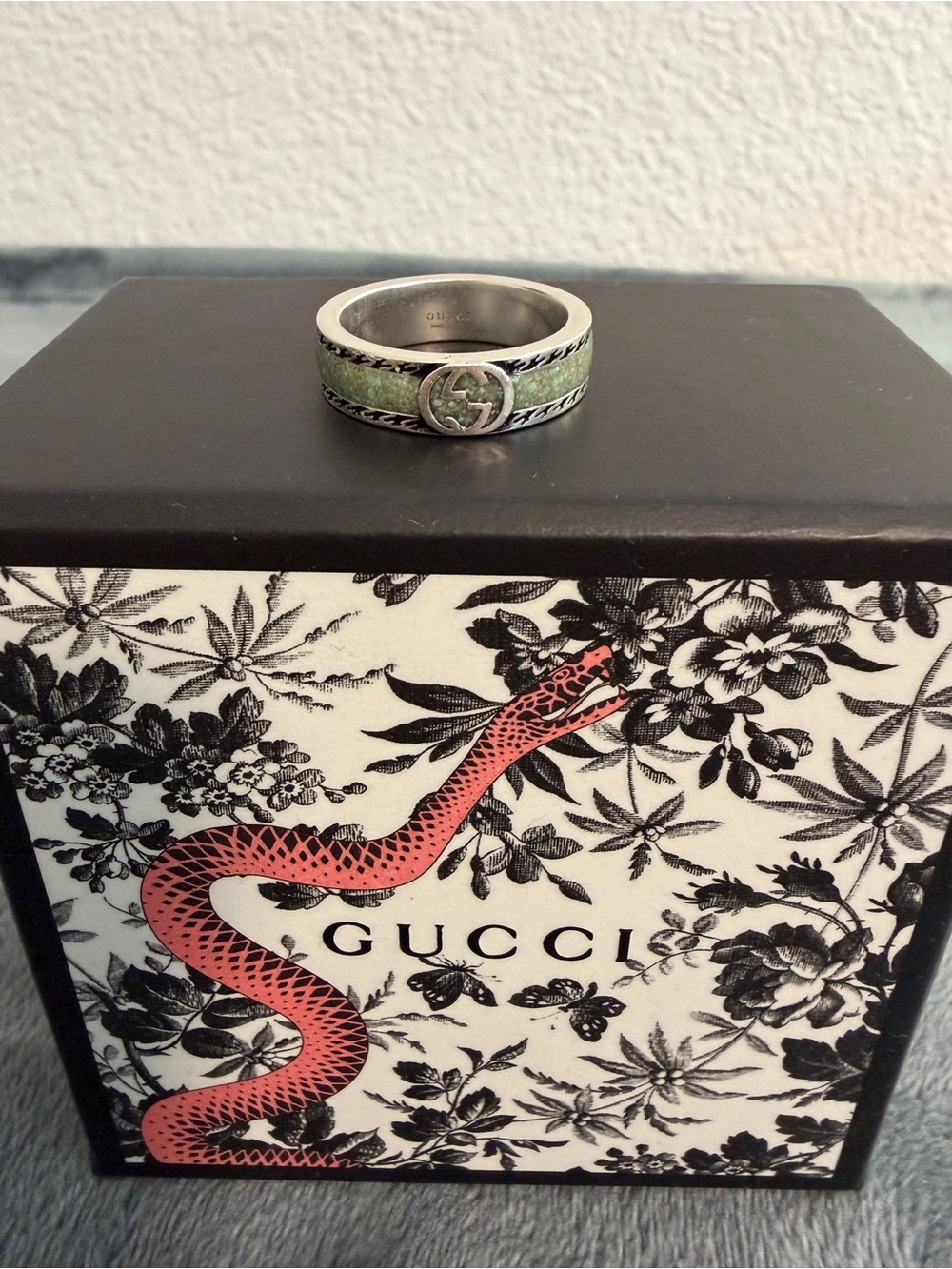 NWT Gucci Interlocking G Howlite Enamel Sterling 925 Silver Ring Sz 19 US 8.75
